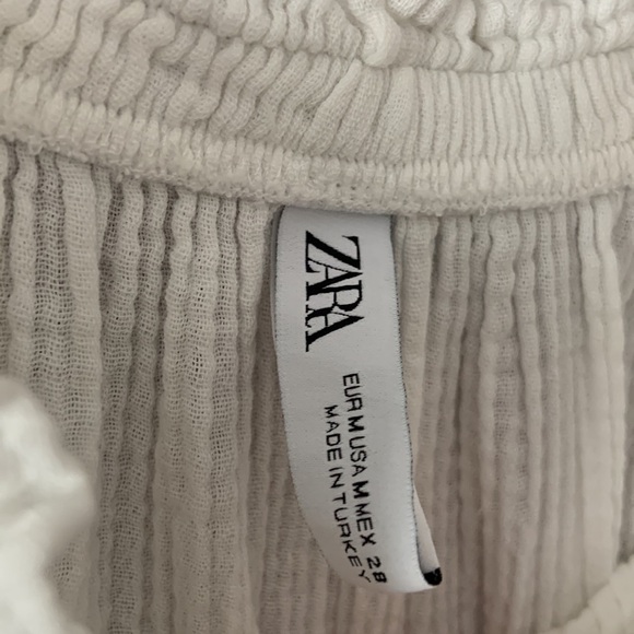 Zara White Gauzy Off the Shoulder Dress - Picture 6 of 7